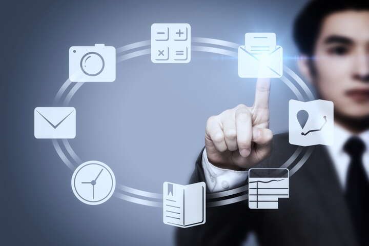 杀出重围:人类分裂(杀出重围人类分裂)